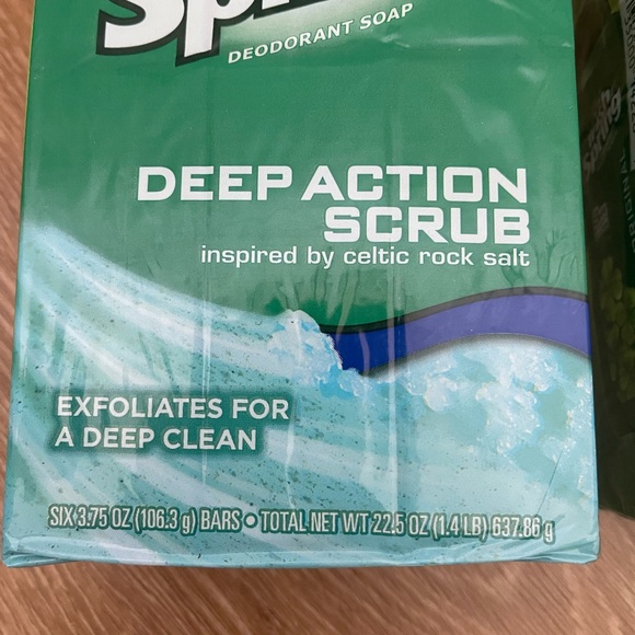 Irish Spring Deep Scrub Action Soap Bar 2x6pk 3.75 oz - Picture 2 of 3